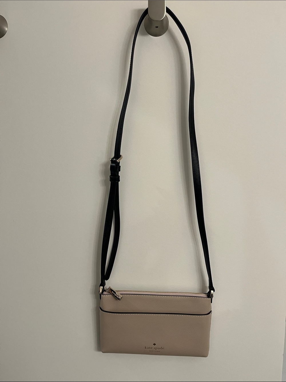 kate spade Two-Tone Beige and Black Crossbody Bag